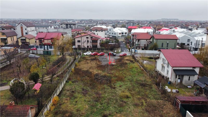 Teren intravilan 5000 mp, strada asfaltata, toate utilitatile, str. Celofibrei